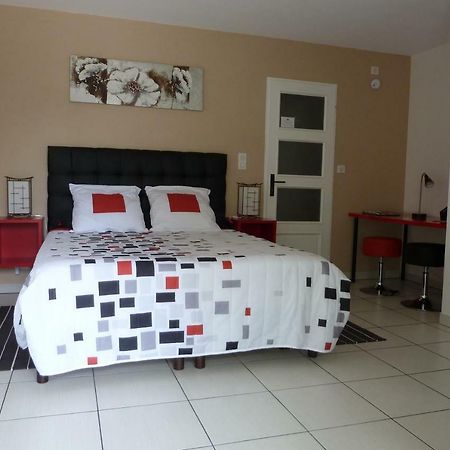 Bed and Breakfast En Rouge Et Noir Monbazillac Exterior foto