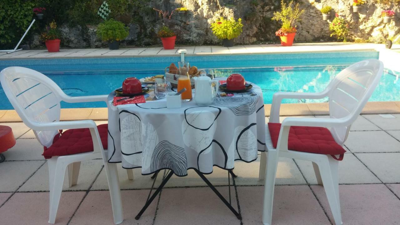 Bed and Breakfast En Rouge Et Noir Monbazillac Exterior foto